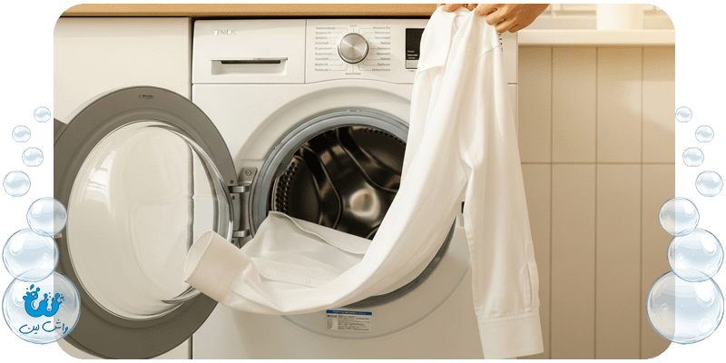 راهکار هایی جهت از بین بردن لکه رژ لب از روی لباس