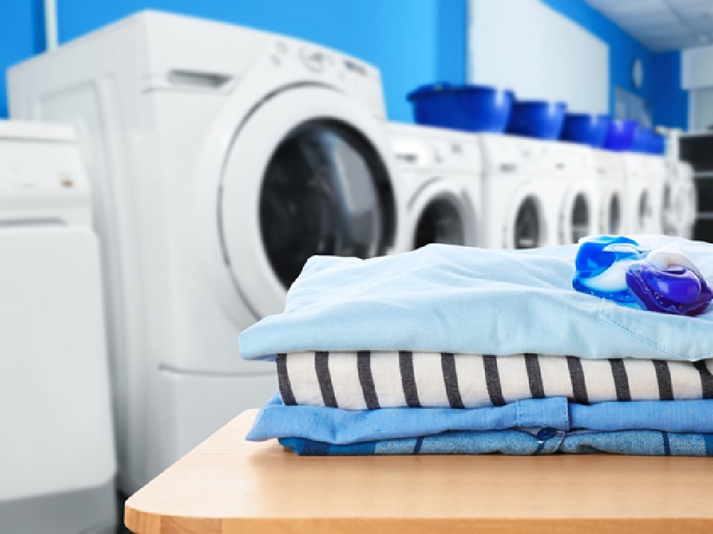 انتخاب بهترین خشکشویی در پونک