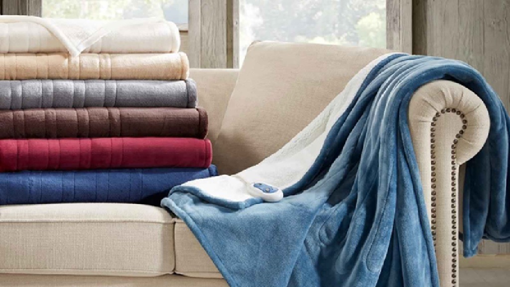 خشکشویی آنلاین پتوهای خود در عید