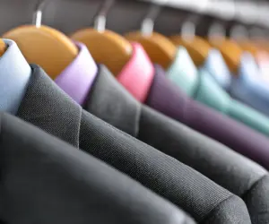 به خشکشویی کت و شلوار ارزان اعتماد کنیم؟