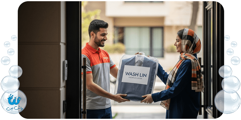 یک پیک واشلین در حال تحویل سفارش به یک خانم باحجاب در یک محله لوکس، نماد خدمات خشکشویی شمال تهران.