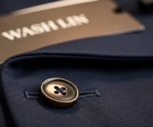 خشکشویی کت و شلوار جلوگیری از دفرمه شدن و برق افتادن