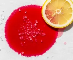 پاک کردن لکه میوه از روی لباس