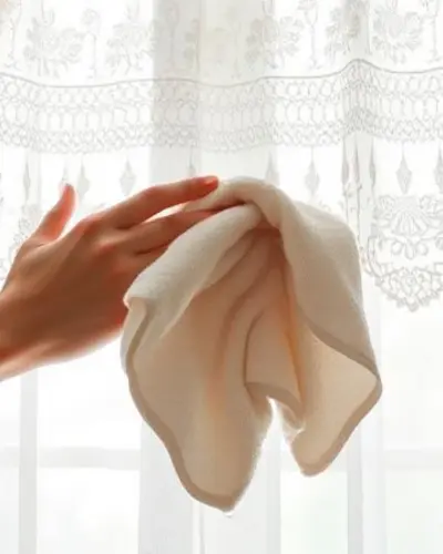 شستشوی پرده توری شستشوی پرده توری در لباسشویی: جلوگیری از پارگی و چروک