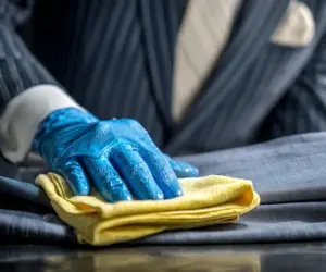 چرا باید خشکشویی کت و شلوار در عید را در اولویت قرار دهیم؟