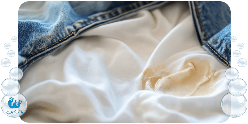 راهکارهای پاک کردن لکه عطر از لباس‌ها
