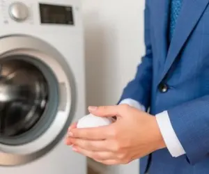 راهکارهایی برای شستشوی کت و شلوار در منزل