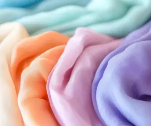 راه‌های شستشوی لباس‌های پلی استر بدون تغییر شکل