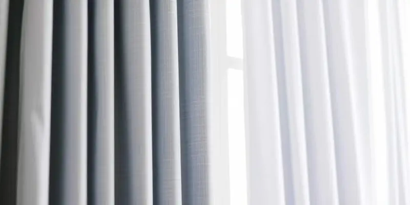 شستشوی پرده و اشتباهات رایج و راه‌حل‌های تخصصی