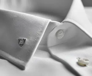 تضمین پاکیزگی لباس در خشکشویی فرمانیه